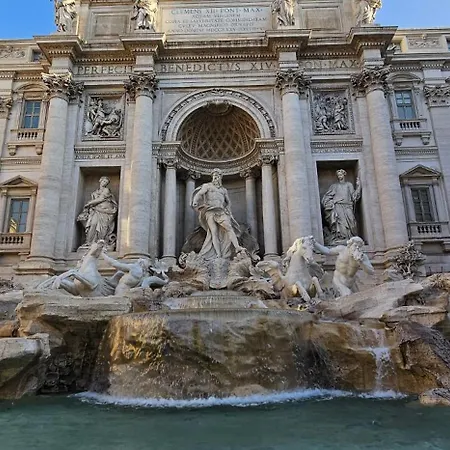 Stoa Boutique * Roma