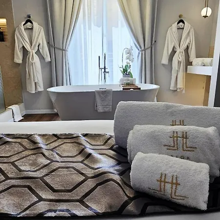 Stoa Boutique فندق *