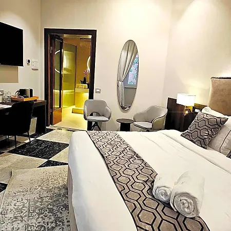 Stoa Boutique Hotel *