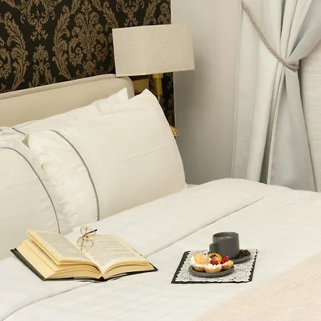 Stoa Boutique روما