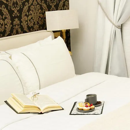 Stoa Boutique فندق