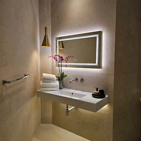 Stoa Boutique * روما